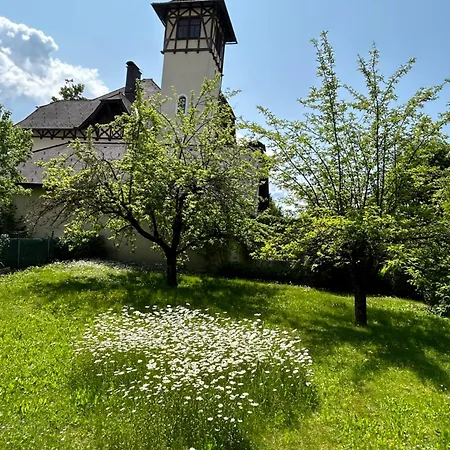 Apartment Pauline Mit Balkon Und Internet Knittelfeld Exterior photo
