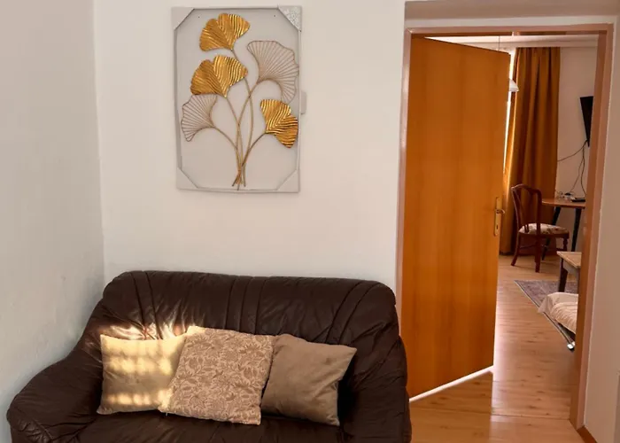 Apartment Pauline Mit Balkon Und Internet